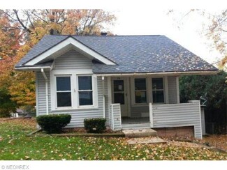 1240 Russell St, Akron, OH 44312
