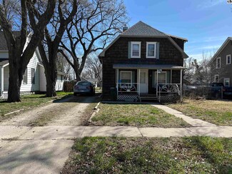 911 S Main St, McPherson, KS 67460