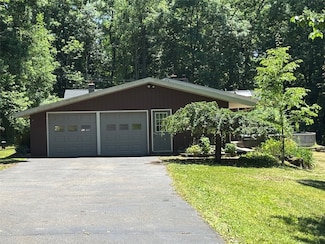 748 Sujan Rd, Waverly, NY 14892