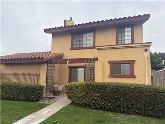 7815 Howe St Unit B, Paramount, CA 90723