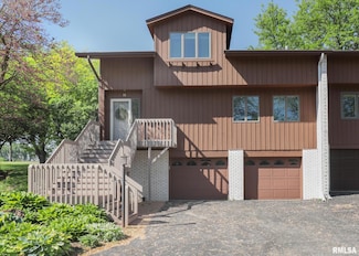 6401 Utica Ridge Rd Unit 11, Davenport, IA 52807