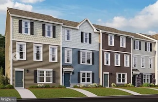 431 Presidents Pointe Ave, Ranson, WV 25438