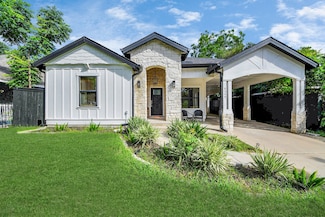 8349 Lenore St, Houston, TX 77017