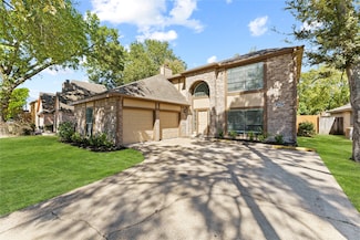 4826 Brooklawn Dr, Houston, TX 77066
