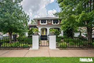 521 S Park Ave, Herrin, IL 62948