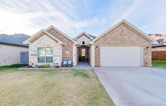 1202 Stonefield Dr, Midland, TX 79705