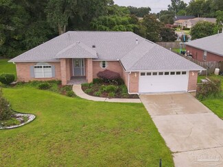 10962 Country Ostrich Dr, Pensacola, FL 32534