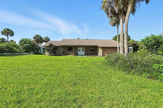 5006 Pike Ln, La Belle, FL 33935