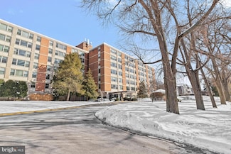4401 Roland Ave Unit 303, Baltimore, MD 21210