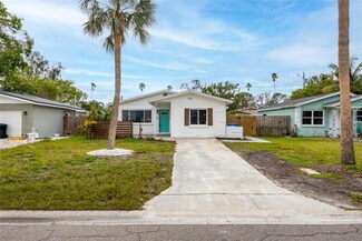 1766 Maryland Ave NE, Saint Petersburg, FL 33703