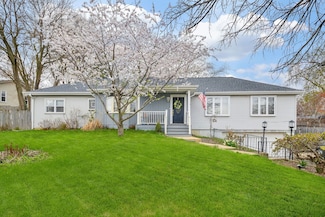 2N252 Diane Ave, Glen Ellyn, IL 60137