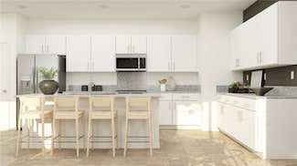 7651 Taylor Ave, Hesperia, CA 92345