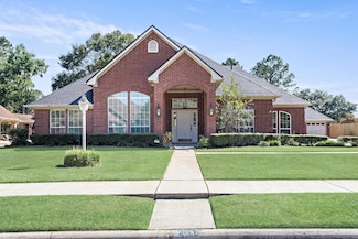 8015 Doral Dr, Beaumont, TX 77707