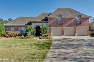 132 Woodlands Glen Cir, Brandon, MS 39047