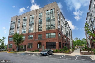 100 St Ives Place Unit 205, Oxon Hill, MD 20745