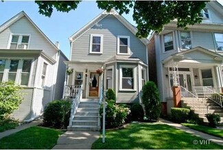 2118 W Waveland Ave, Chicago, IL 60618