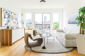 58 Kent St Unit 404, Brookline, MA 02445
