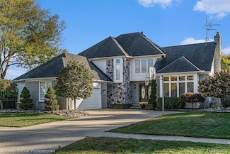 14930 Crofton Dr, Shelby Township, MI 48315