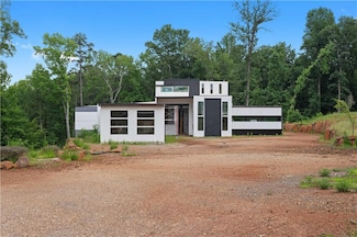 5210 Brownlee Rd, Stone Mountain, GA 30087