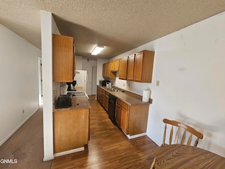 1112 Portland Dr Unit 206, Bismarck, ND 58504