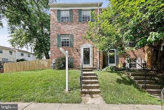 1040 Lake Front Dr, Edgewood, MD 21040