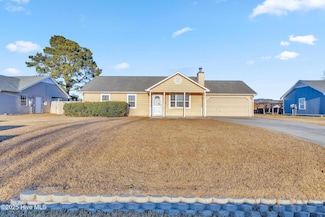 505 Amber Ave, Hubert, NC 28539