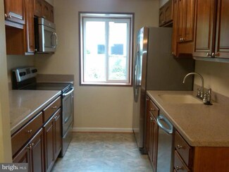1513 Kensington Dr, Hagerstown, MD 21742