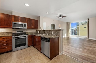 530 K St Unit 615, San Diego, CA 92101