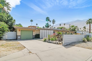 1065 E Sunny Dunes Rd, Palm Springs, CA 92264