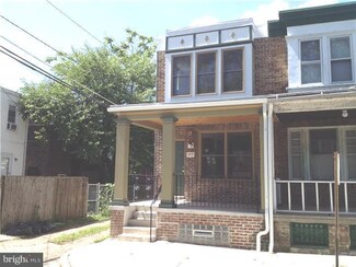 1071 Langham Ave, Camden, NJ 08103