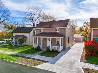 53 Eaton St, Delaware, OH 43015