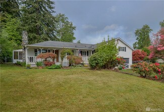12122 Waller Rd E, Tacoma, WA 98446
