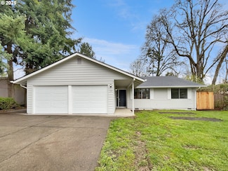 190 SE 32nd Ave, Hillsboro, OR 97123