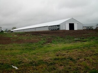 17 AC Sunrise Rd, Tipton, MO 65081