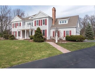5 High Meadow Rd, Andover, MA 01810