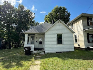 2123 N Machin Ave, Peoria, IL 61604