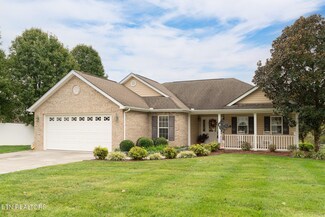 740 Boone Dr, Seymour, TN 37865