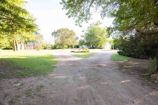 9840 Rocky Ridge Place, Ponca City, OK 74604