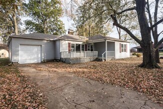 228 Sunrise Dr, Marissa, IL 62257