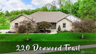 220 Denwood Trail, Clayton, OH 45315
