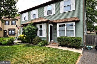 101 Cobblestone Cir, Horsham, PA 19044