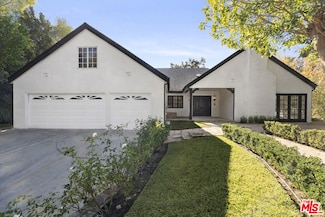 3217 Hutton Dr, Beverly Hills, CA 90210