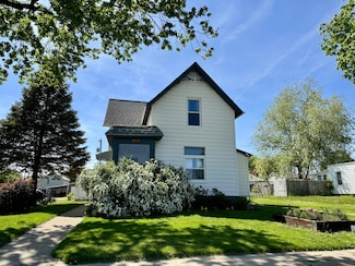 616 N Pleasant St, Princeton, IL 61356