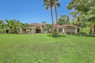 8659 Thousand Pines Cir, West Palm Beach, FL 33411