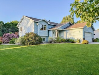 1108 Viking Dr, Olivia, MN 56277