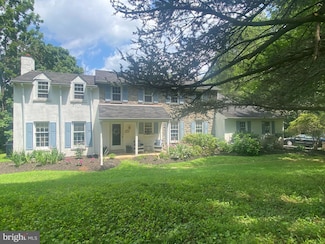 641 Andover Rd, Newtown Square, PA 19073