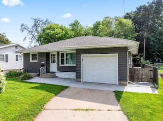1212 7th Ave NW, Rochester, MN 55901