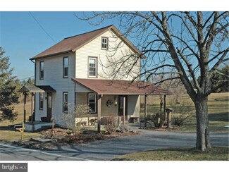 3967 New Smithville Rd, Kempton, PA 19529