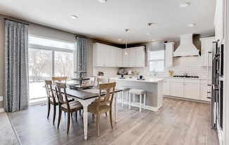 23632 Ashbury Dr, Rogers, MN 55374