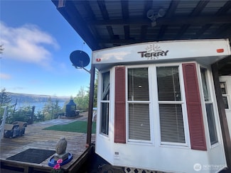 93 NE Marine View Dr, Belfair, WA 98528